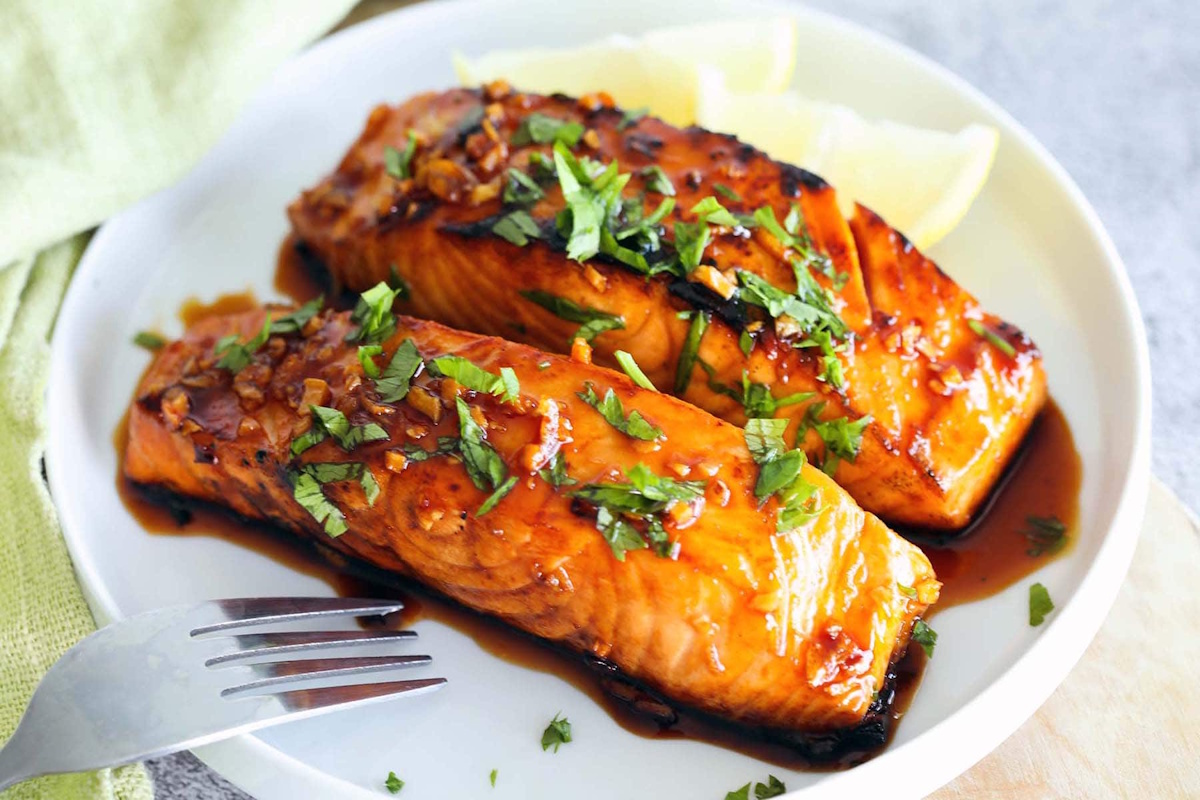 Ingredientes locales para platos combinados de pescado Tarragona